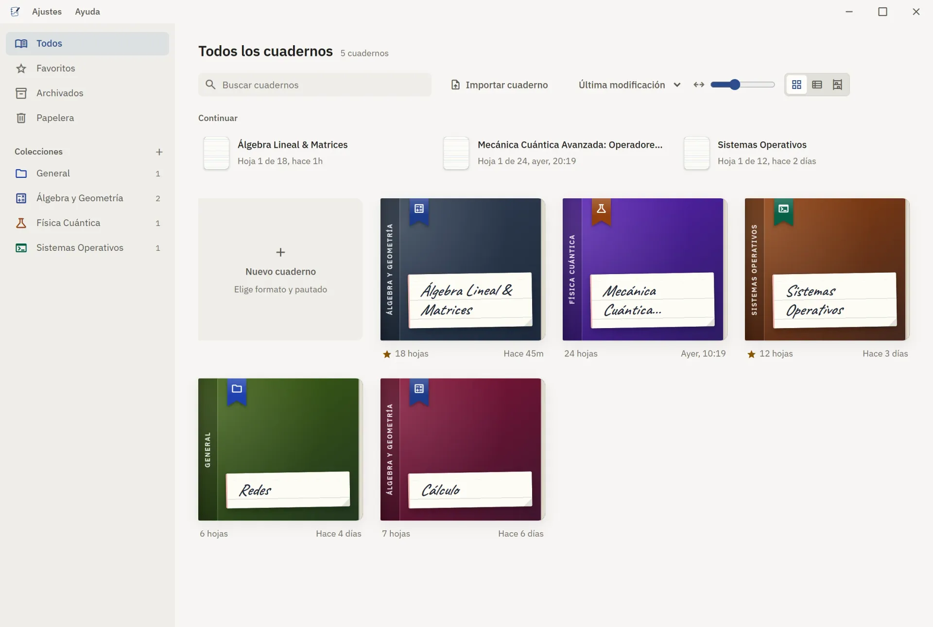 Biblioteca de EscribeloYA: cuadernos con portada organizados por colecciones, con favoritos y búsqueda.